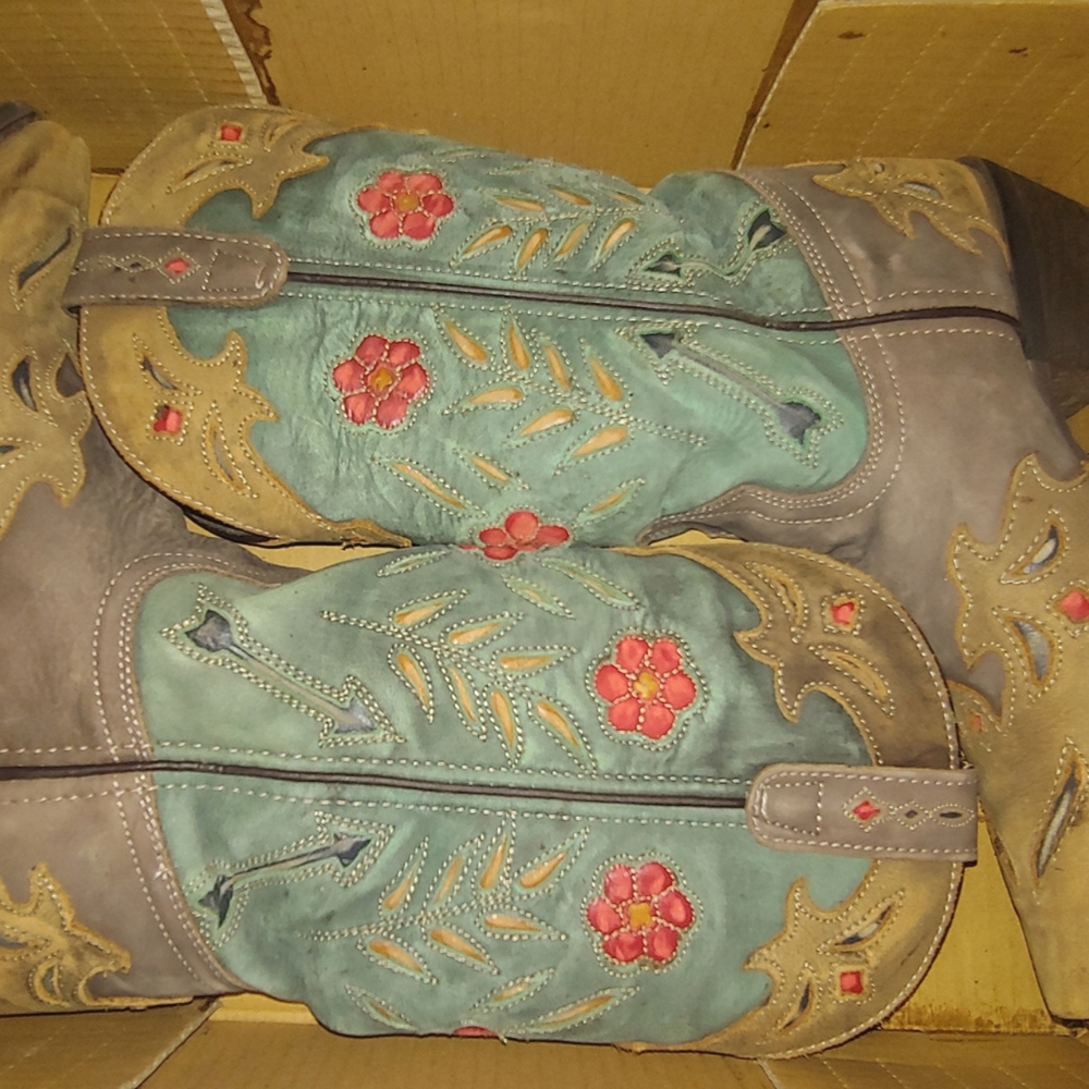 Women's Laredo boots